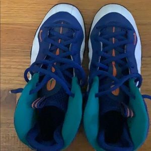 nike foams